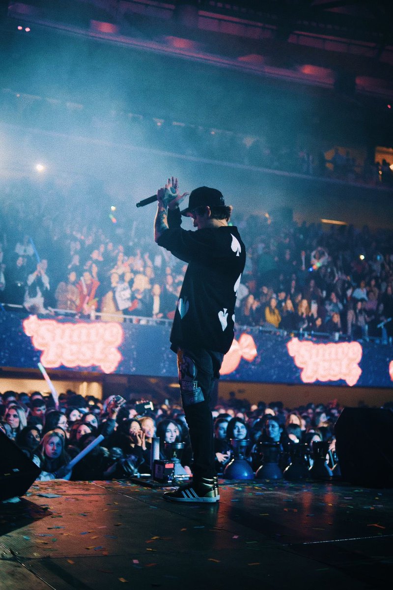 CNCOmusic's tweet photo. Gracias a todos por su amor y buena vibra. ✨ https://t.co/kKOqXuxd2c