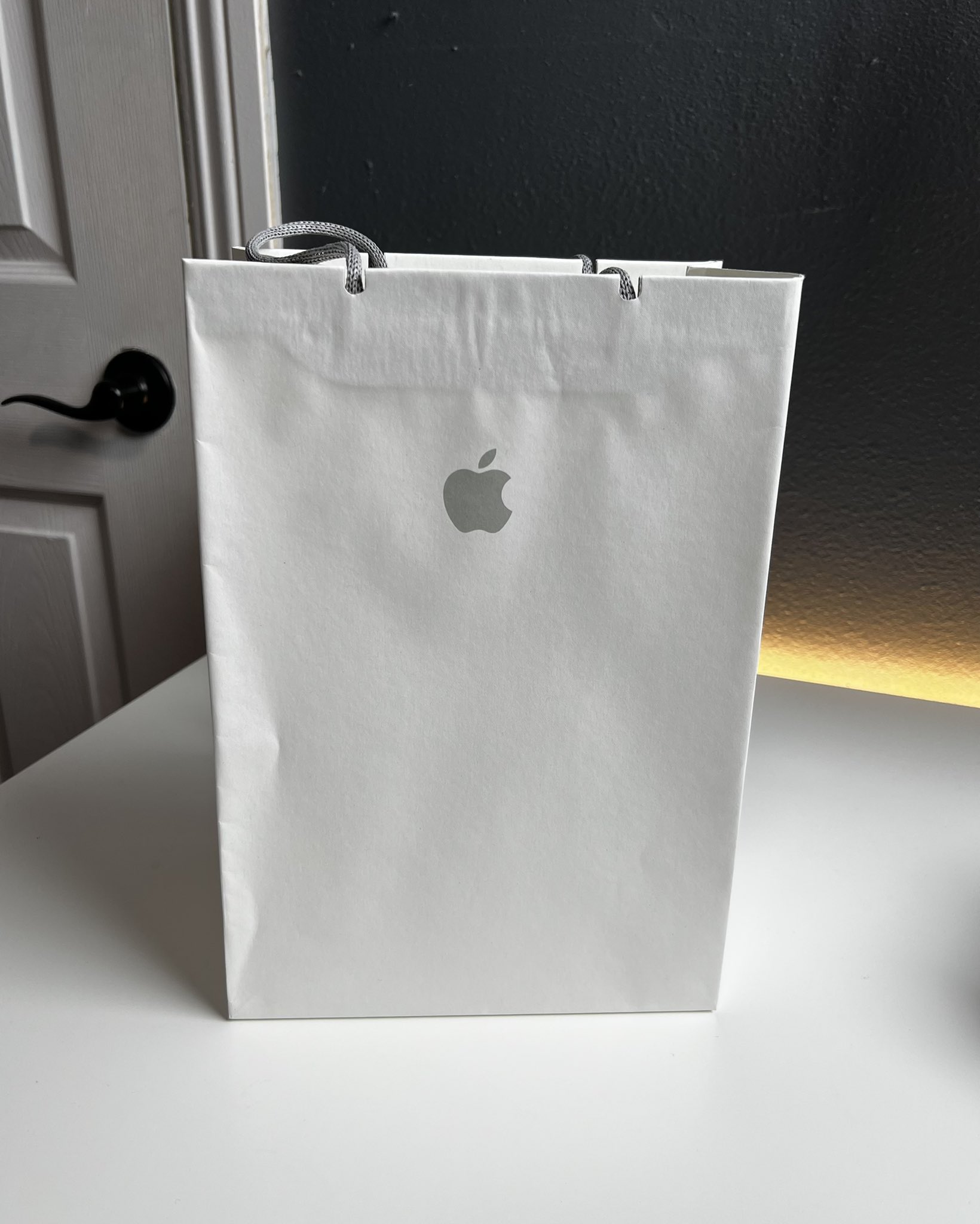 Apple Hub on X: I wonder what's in the bag 👀
