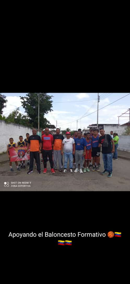 AsobasketM's tweet image. Fin de semana de mucho Baloncesto en nuestro estado Miranda, con las eliminatorias municipales en la categoría U-15 Femenino y Masculino!! Independencia, Plaza y Zamora fueron los municipios que iniciaron las competencias de la súperliga junior Miranda