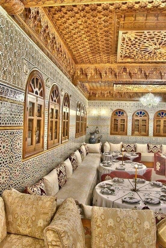 MarocTopNews's tweet photo. Les salons marocains 😍 https://t.co/oNJhsa81Sb