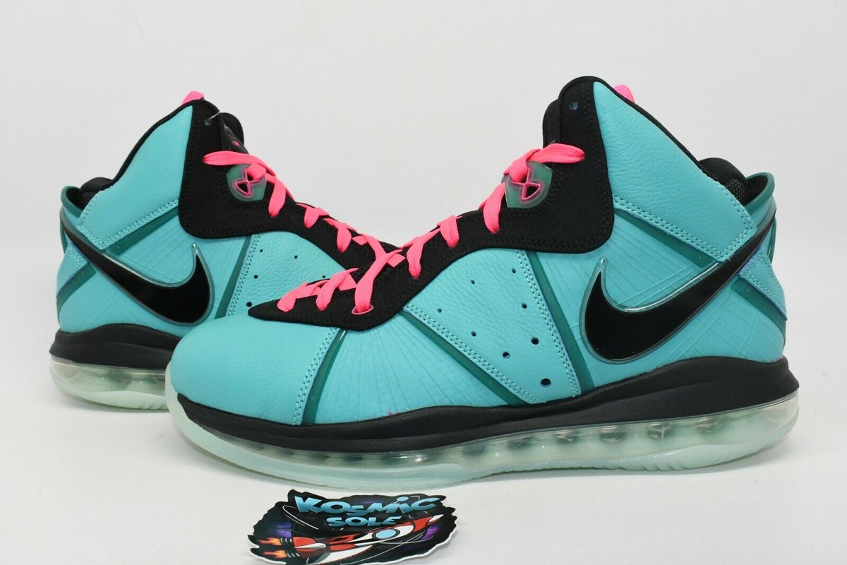 BestShoeDeals's tweet photo. LeBron 8 South Beach

Size 10 Brand New, $250 Buy Here: https://t.co/IxTKWmArC0 https://t.co/qbCNGsPLEP