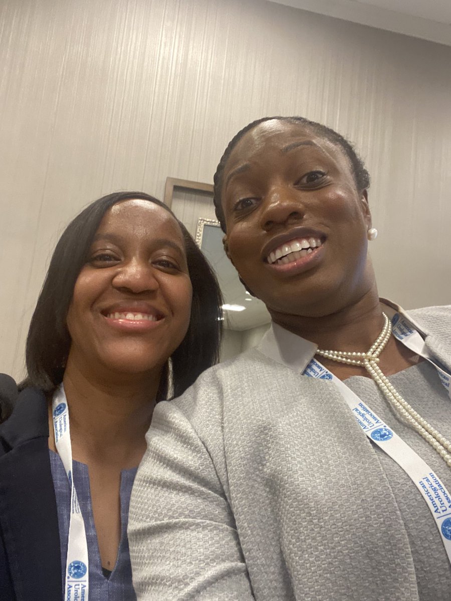 DrDenise_'s tweet photo. Lesson for my friends from this #aua22 weekend: no one safe from my selfies 😜 I was truly elated seeing so many of my faves in one place (I couldn’t upload all in 1 post lol) #thefutureisfemale #aua22 @tolubakar @DrKScotland @eekayjay @RenaMalikMD @SWIUorg @rfrankjones_uro https://t.co/ARc1cVuLB5