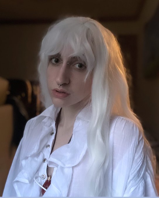 Do you think I&rsquo;m cruel? ⚔️🦅 (.0002 seconds away from being cruel) #griffith #berserk #berserkcosplay<a href="/tag/griffith"class="tags"><span>#griffith</span></a><a href="/tag/berserk"class="tags"><span>#berserk</span></a><a href="/tag/berserkcosplay"class="tags"><span>#berserkcosplay</span></a><a href="/tag/griffithb"class="tags"><span>#griffithb</span></a>