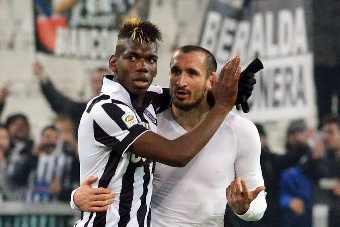 paulpogba's tweet image. What a fantastic career @chiellini! Feel privileged to have shared the pitch with you, a phenomenal player and an even better person #THEGR3ATCHIELLO