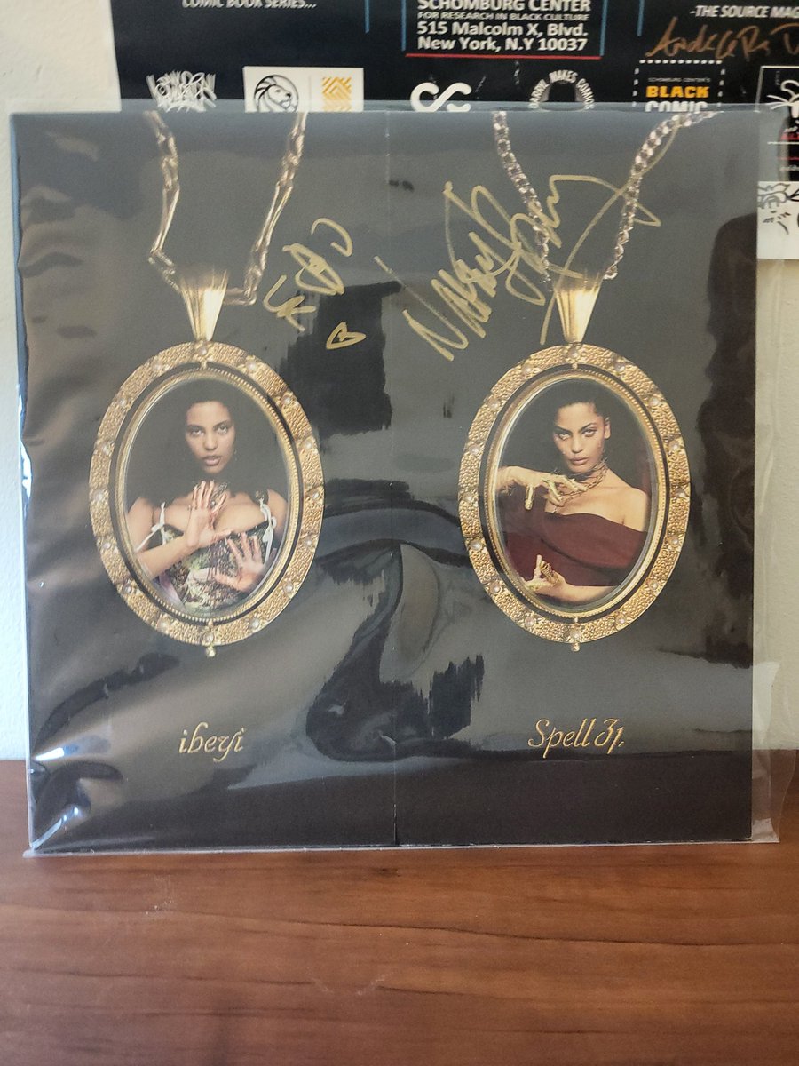 BookswithArri's tweet photo. Everybody knows Jorja Smith's first album is the better one hands down. These are the newest added to our collection. #LostandFound #Vinyl #Collector #NewVinyl #JorjaSmith #MusicCollector #VinylCollector #Spell31 #Spell31Vinyl #LostandFoundVinyl https://t.co/fstskG78Kp
