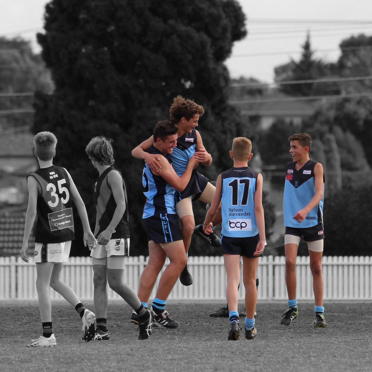 adam_testro's tweet photo. No better way to spend a Sunday morning! #communityfooty #juniorsport @EDFLfooty @AberfeldieSC https://t.co/3P8mtiYLRT