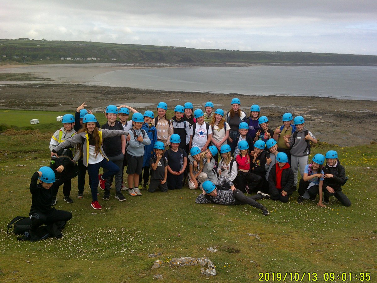 CraigfelenP's tweet photo. We climbed up to Port Eynon Point and to the Gower AONB monument. #cfpborfa22 @goweractivity #ItsGowerTime https://t.co/2xO3fs8ELP