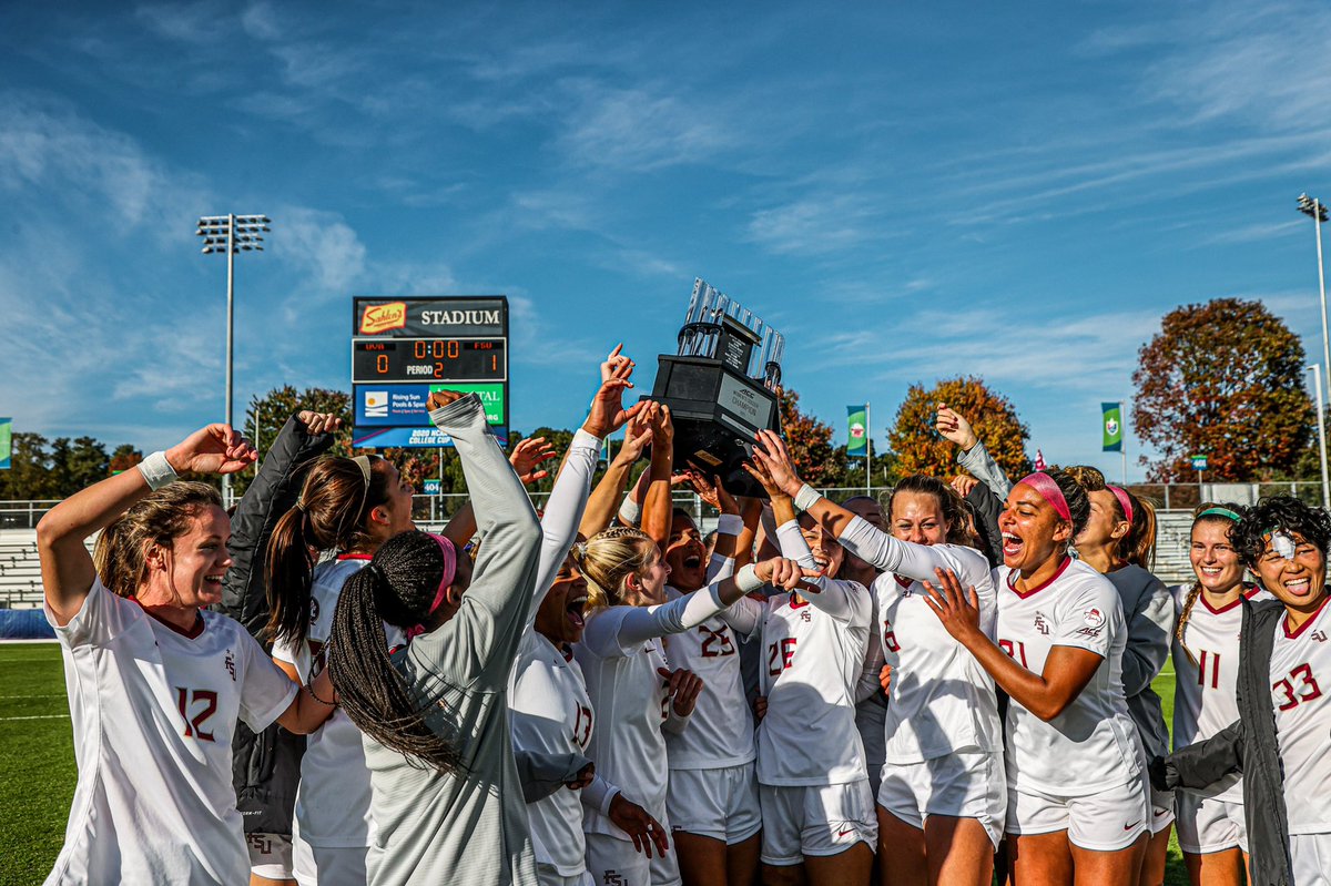 Seminoles's tweet photo. Over the last 14 years, FSU athletics has won 𝒂𝒕 𝒍𝒆𝒂𝒔𝒕 4 conference titles in each year 😮 

#OneTribe https://t.co/7301lOA87O