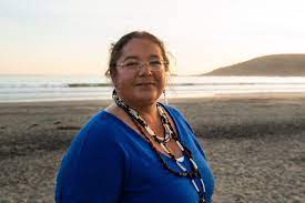 Julie Packard tweet media