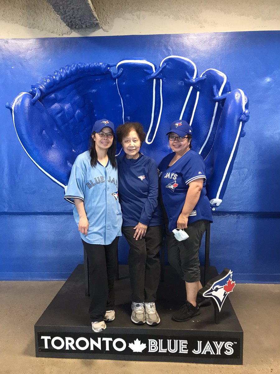 versa5080's tweet photo. #NextLevel Ready for the #BlueJays to take home the win! https://t.co/E6f5TIDFdG