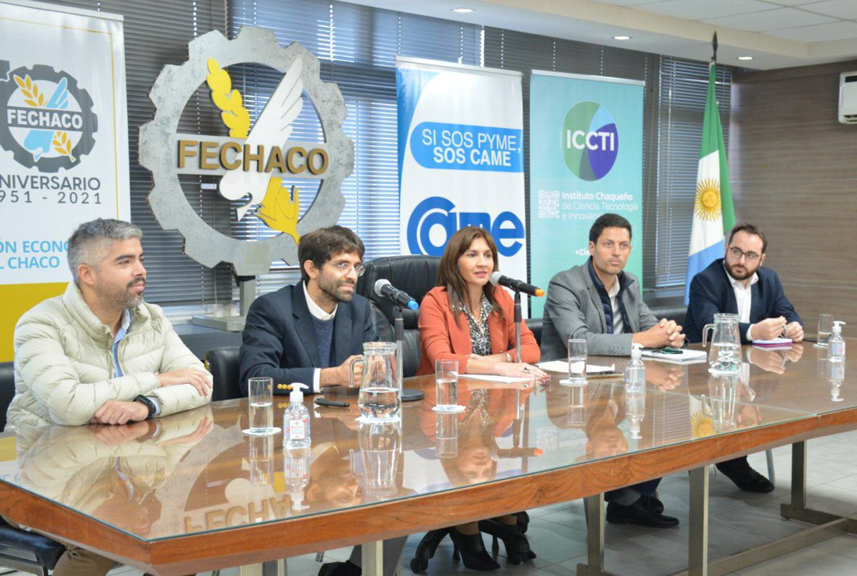 agenciaidiar's tweet photo. En la Federación Económica del Chaco presentamos el #FONTECH. Este instrumento es el resultado del trabajo que realizamos junto con @ICCTIChaco y tiene el objetivo de financiar proyectos innovadores o de modernización tecnológica de pymes chaqueñas.  

👉 https://t.co/56K9qoq3nP https://t.co/wxW7PeFFxC