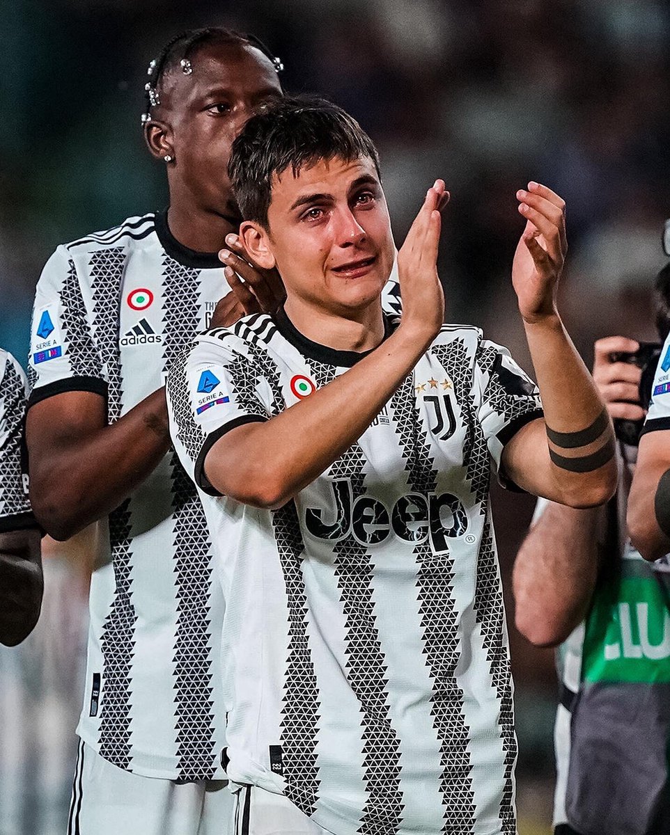 IFTVofficial's tweet photo. Sad to see @PauDybala_JR like this 😢🤍🖤

Today he played his final home game for Juventus.

The Dybala era is coming to end 😞 https://t.co/Bc7aRgGako