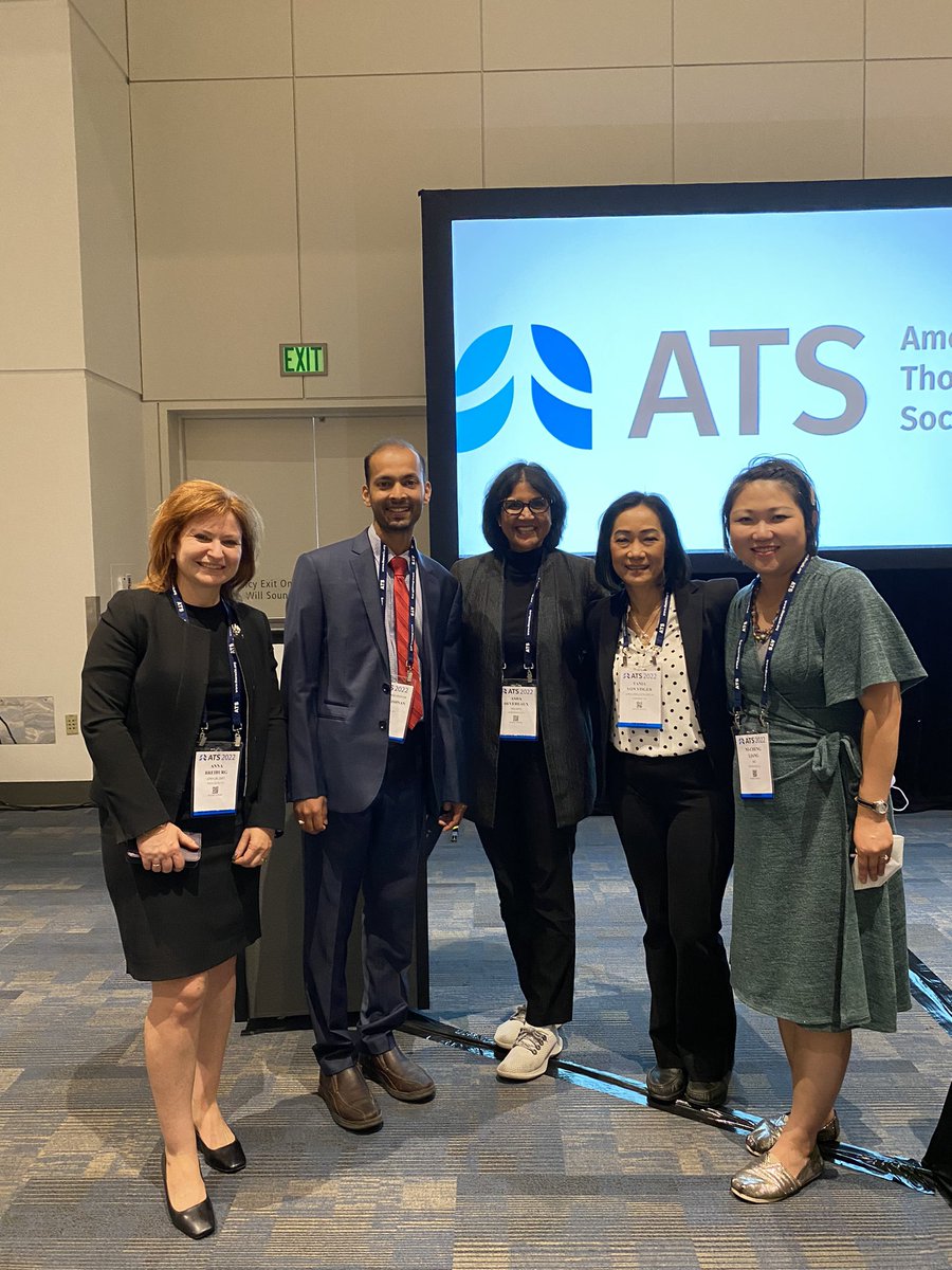 von_visger's tweet photo. ATS Integrative Therapy workgroup- promoting lung health @Prasdoc @DrNiChengLiang @DrAshaDevereaux #ATS2022 #ATSAssembly #ATSNursing https://t.co/EFNcgfTMaL