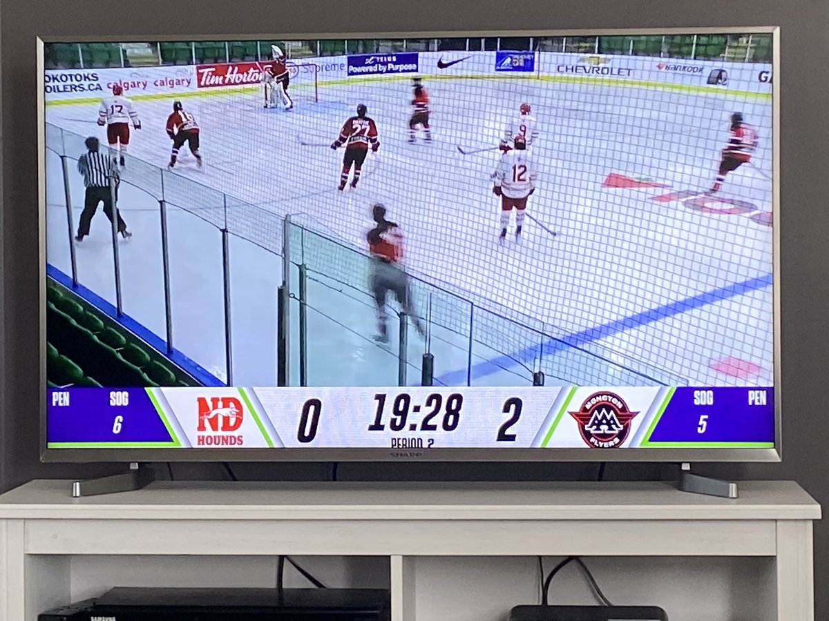 Congrats to ND Females on the 2-1 OT win at the ESSO Cup. <a href="/HockeyCanada/">Hockey Canada</a> the females deserve to have the same live stream coverage as the males! Do better, be better for our female hockey players. Same national tourney and they worked just as hard to be there. See the difference?
