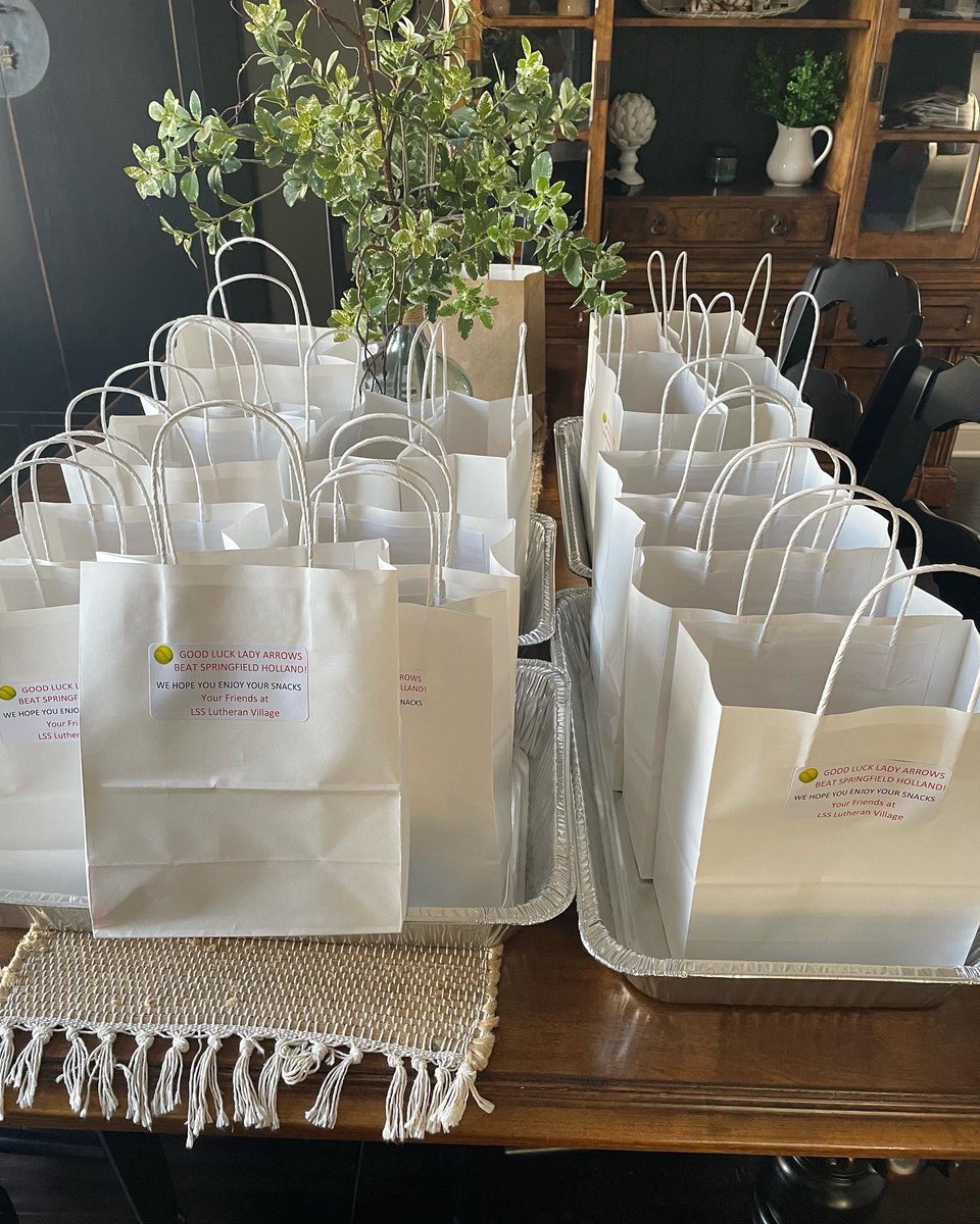 We would like to thank Scott Lang and the entire team at Lutheran Village for providing snack bags for our Lady Arrows to enjoy on their trip to Toledo University tomorrow to take on Springfield Holland! Let’s go Arrows bring home the W!