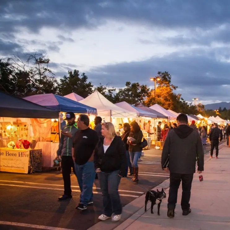 LAdynerdsLA's tweet photo. Long live summer nights ✨

Odd Nights at The Autry featuring more than 18 food trucks, a full bar, live music, and 100 arts and crafts sellers is back! Come out this Friday, May 20 and each third Friday of the month: https://t.co/QxSSd4Yd4j @oddmarket https://t.co/Fer5yyWnfh