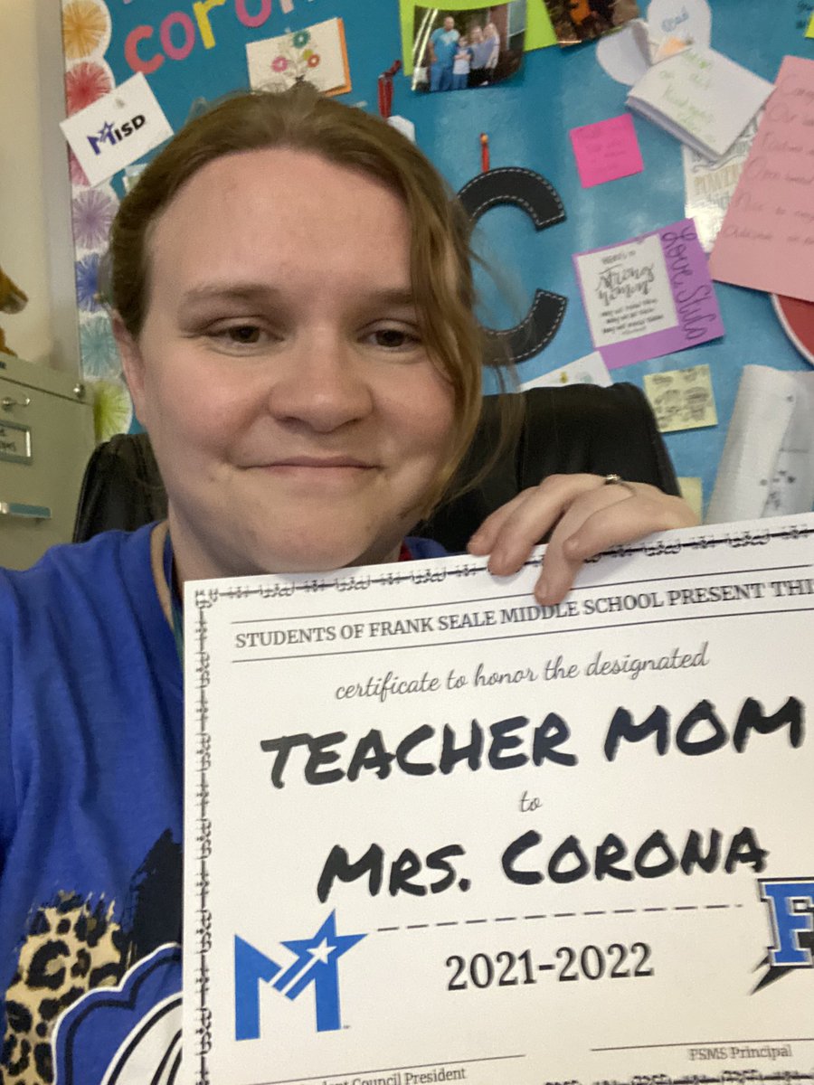 MrsCoronaCUBS's tweet photo. The best award ever!!! #MISDproud #becausecubs https://t.co/BAoHcQLo44