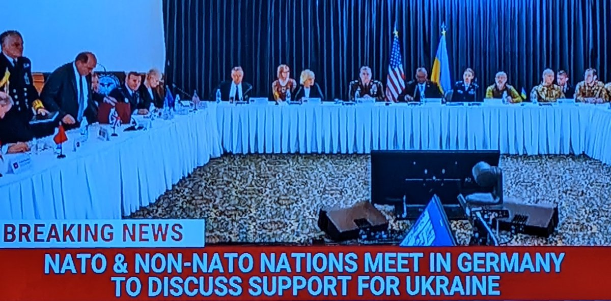NycDrmike's tweet photo. @KyivIndependent #SaveAzovstalDefenders #SaveAzovstal #SaveMariupolHeroes #SaveMariupol #SaveAlice #WhereIsAlice
Novoazovsk is even closer to the Russia border than Bezimenne, where Filtration Processing of evacuees occurred. The #NATO_UN_Coalition must ACT NOW to save every person in Mariupol. https://t.co/lvJJ4oiW3w