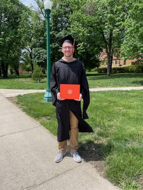 dxviking28's tweet photo. Congrats son!  Very proud of yoU!!  Earned MBA-Fin!!! https://t.co/qqRk5XJkUA