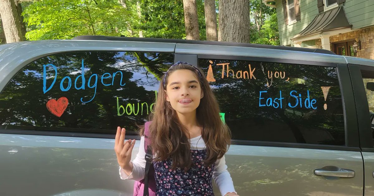senora_ana's tweet photo. She is almost in middle school!!!
Thank you, @EastSide_CCSD !!
Get ready for us, @Dodgen_MS_Cobb !!!! https://t.co/EWeYXNflSE