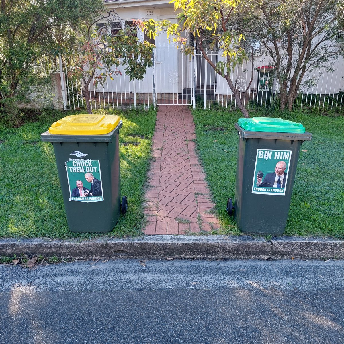 claireunion1's tweet photo. Hoping desperately these won't be needed by next week. #ChuckThemOutWeek, #BinHim,#EnoughIsEnough https://t.co/6WAnvIudAK
