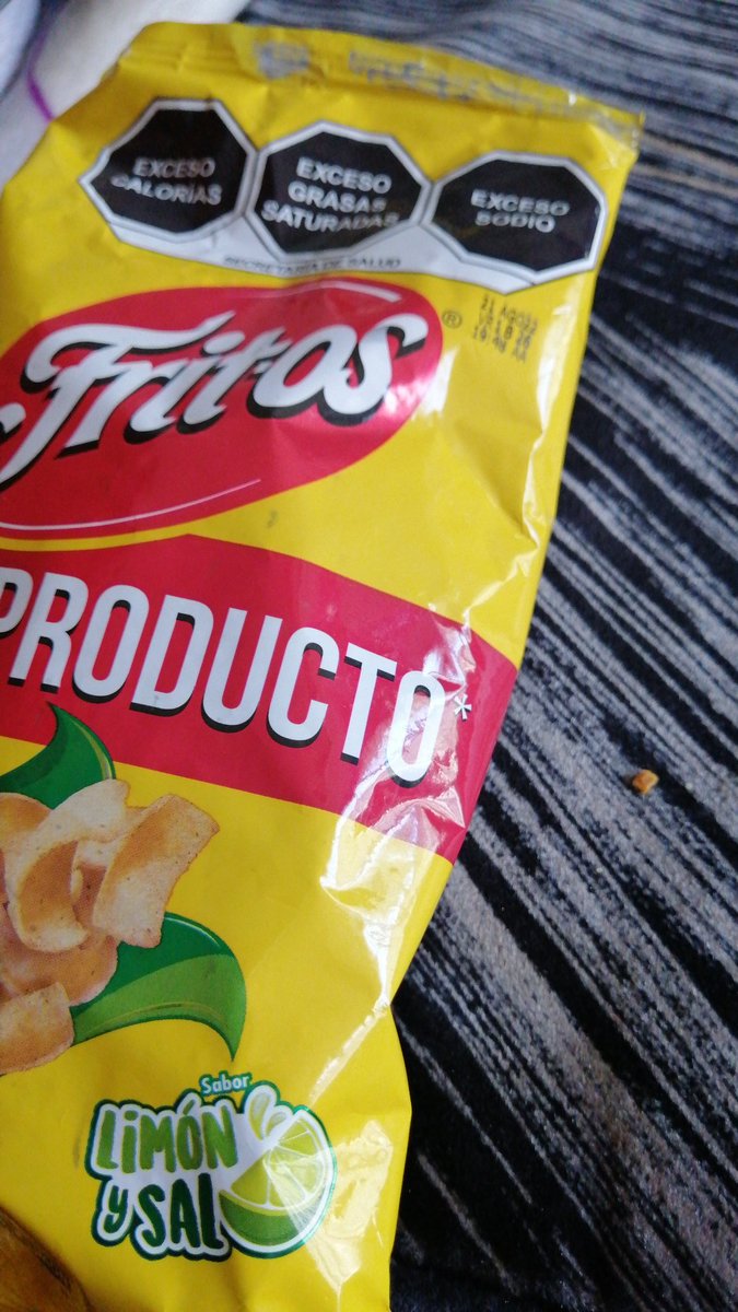 Mamangiee's tweet photo. @sabritas @Fritos porque NO responde? https://t.co/h3nwrSG05x