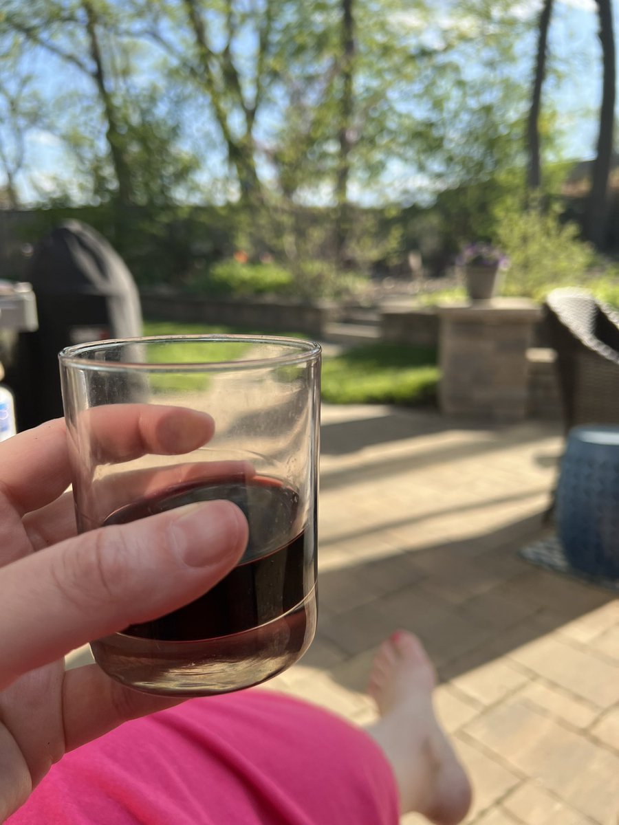 I’m really grateful for the like buttons on social media because otherwise I’d have to put down my wine to write a real comment and that’s like 🤯. Carry on