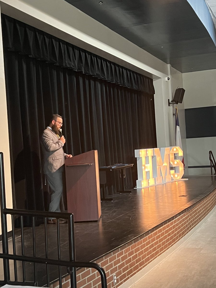 HMS Boys Athletics tweet media