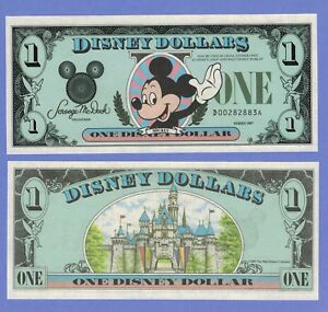 Disnerdette83's tweet photo. #DisneyDollars first went into circulation in May 5, 1987. The $1 bill featured the Main Mouse himself!
#Disney #MickeyMouse #Disneyland #DisneyParks #DisneyHistory #DisneyTrivia #DisneyTidbits #DisneyFunFact #Trivia #RandomFacts #RandomTrivia https://t.co/tDPUAiJWxD