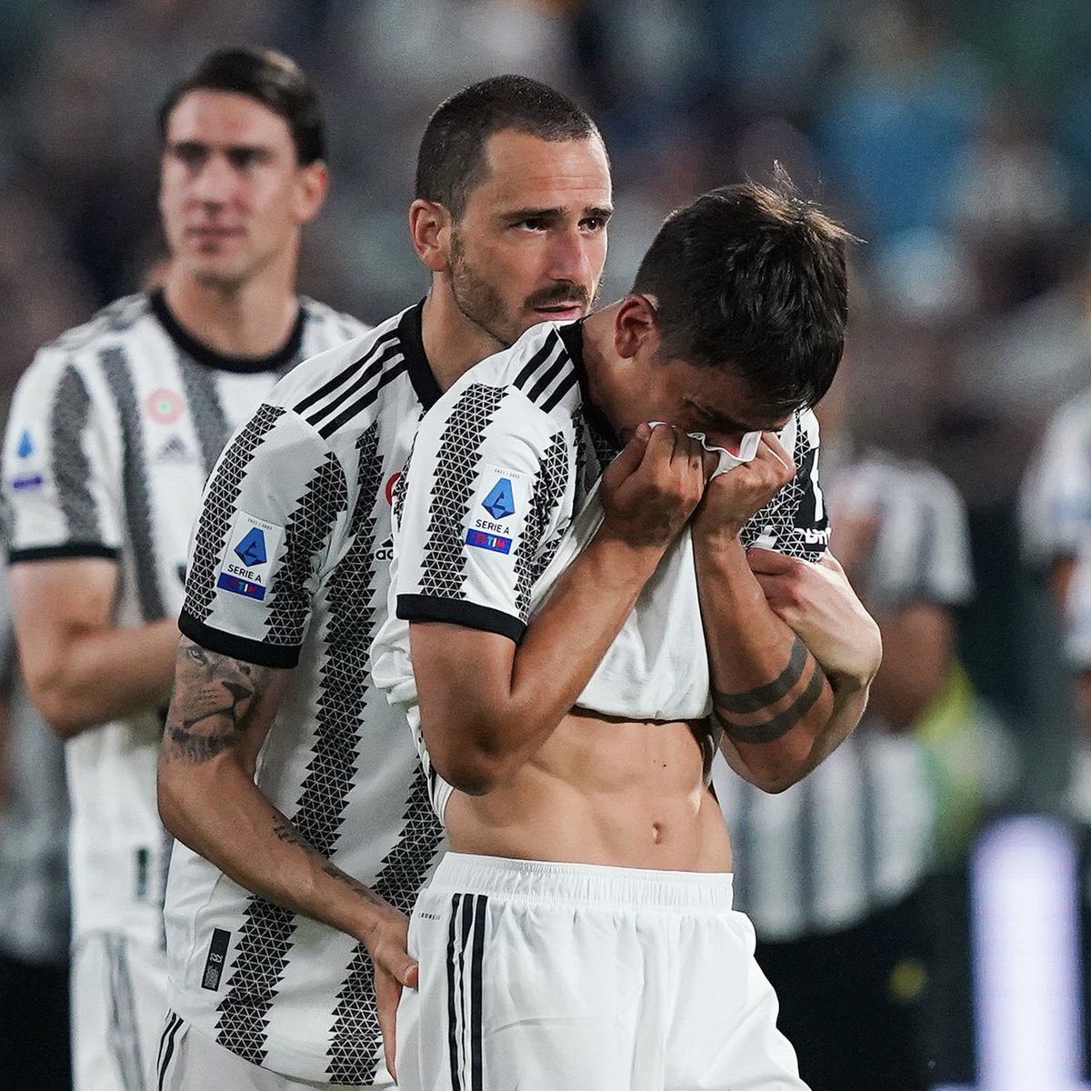 ActuFoot_'s tweet photo. 💔🇦🇷🤍🖤 https://t.co/6mLnyAxbbm
