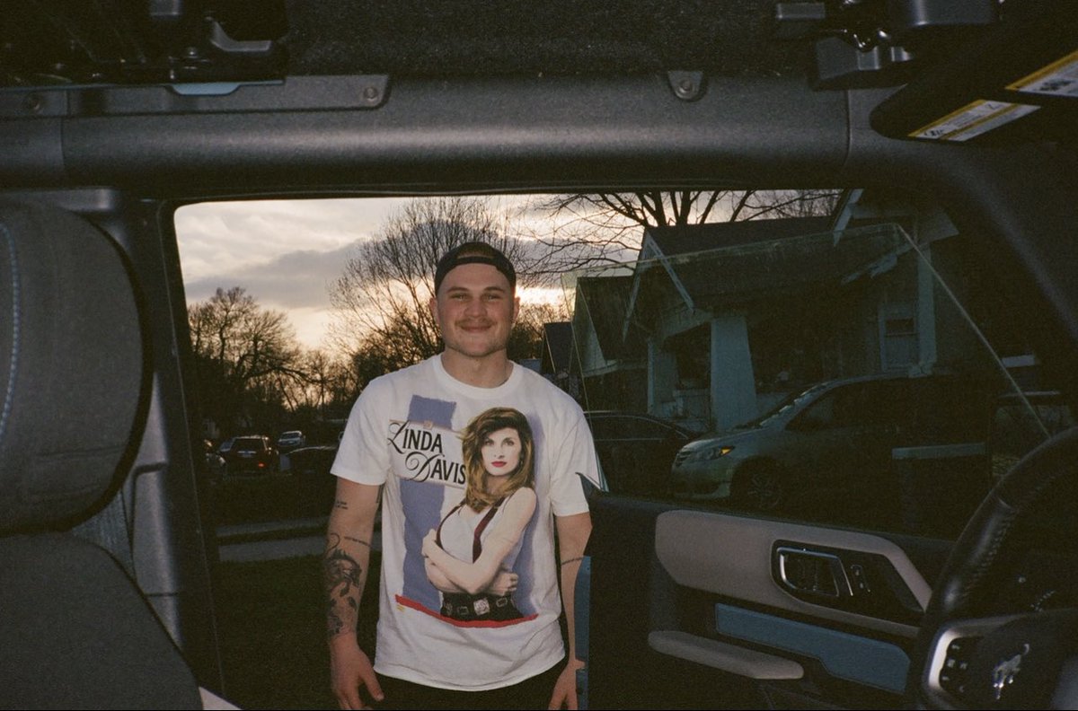 Zach Bryan tweet media