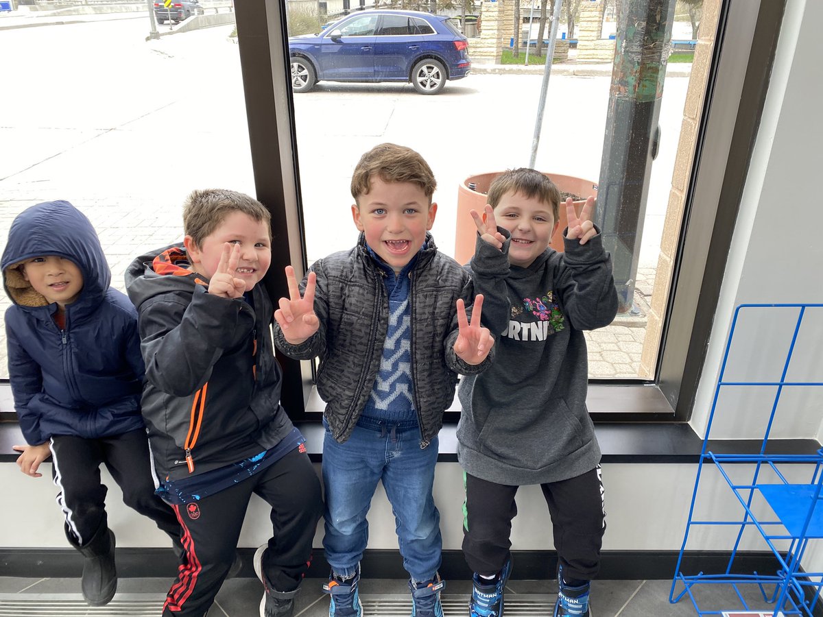 MsLisaMcAvoy's tweet photo. Thank you to the staff at the St. Boniface Library for welcoming the Kinders for their first field trip of the year. The students were excited to explore the library and get their very own library cards! 📚 @marionLRSD https://t.co/mmOynuuWAh