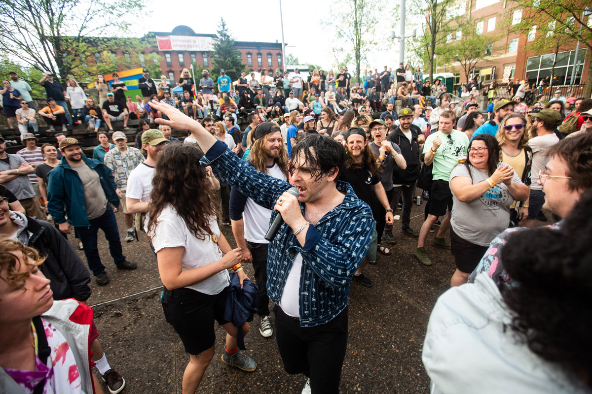 BrooklynVegan tweet media