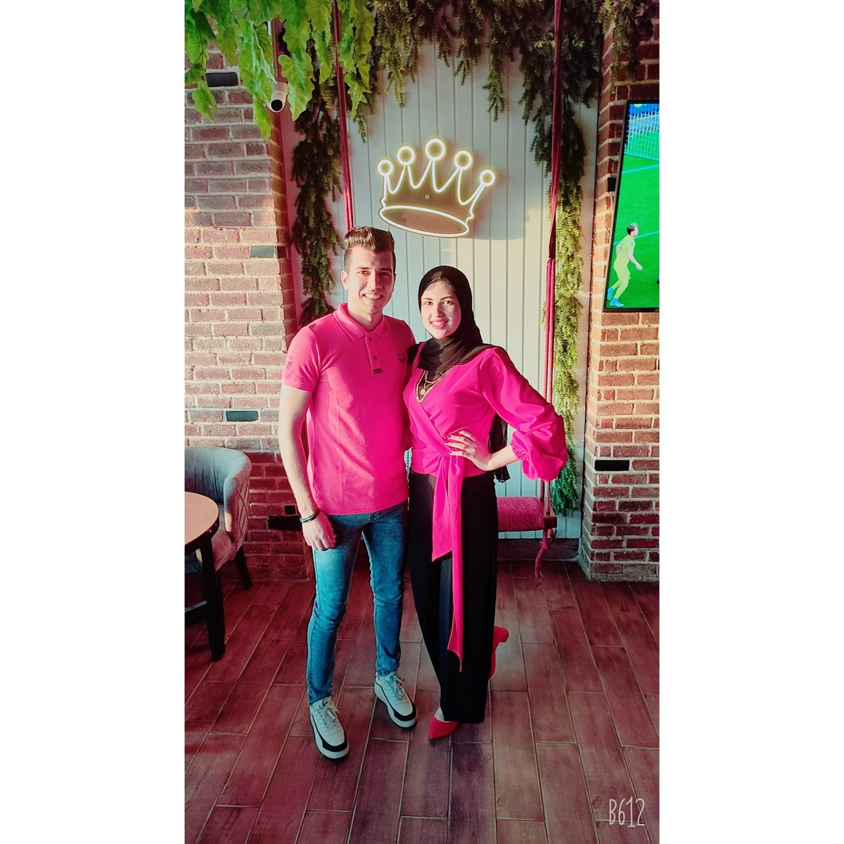 joooelngar's tweet photo. #NewProfilePic ❤️❤️ https://t.co/UvLtLuAGn3