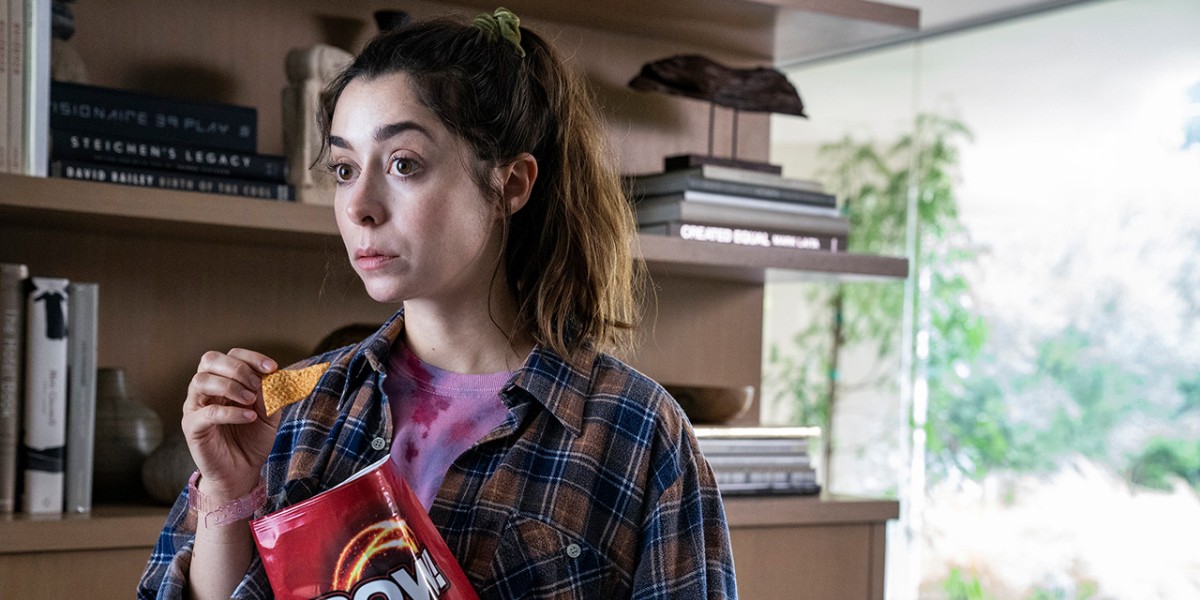 New season of whip-smart sci-fi #MadeForLove quickly leaps into full Phillip K Dick mode, writes <a href="/Mealy_Worm/">amelia synthesizer</a> 👏

Streaming on <a href="/NeonNZ/">NEON NZ</a> from May 20, we can confirm season two escalates everything that made the first season so damn good: flicks.co.nz/news/how-to-wa…