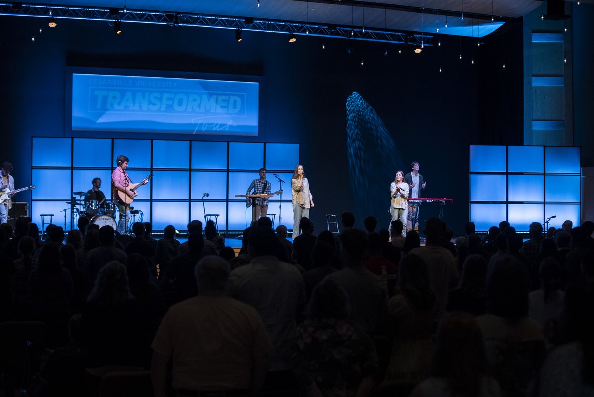 cedarville's tweet photo. Great to see you, Illinois. π
The #TransformedTour was at Harvest New Beginnings church on Friday, May 13, 2022.
π· π· π· π·
https://t.co/s7PHtmRop3 https://t.co/hAkbVoZBaj