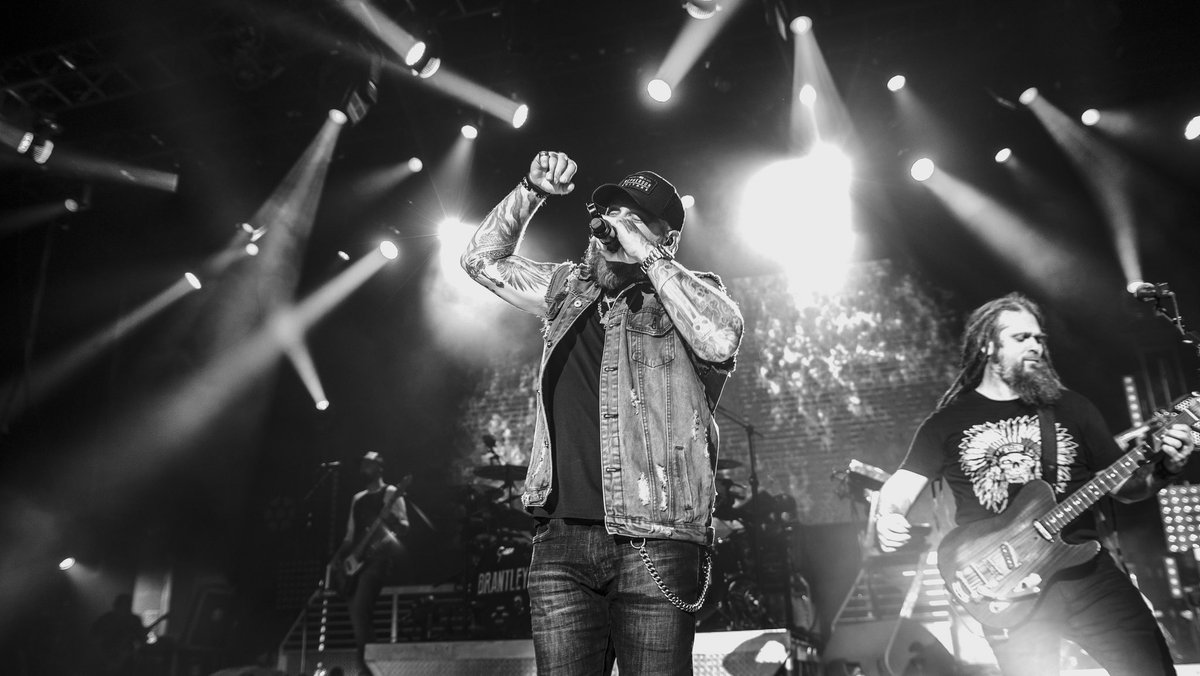 Who’s comin to a show this summer? Get loud in the comments #bgnation