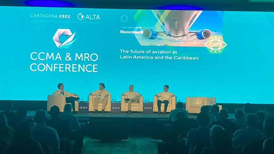 hsmdaily's tweet photo. El futuro de la #aviación en #AméricaLatina y el #Caribe @ALTA_aero @hsmdaily  #vuelos #aviones #lowcost #GrupoAbra #empleo #conectivdadaerea #DailyTravellingNews #DailyWeb #News #Noticias +Info - Click Aquí: 👉 https://t.co/UprIYbG9Ax https://t.co/dwhVIIDVIL