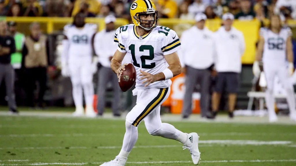 Bring back the all-white alternates❄️