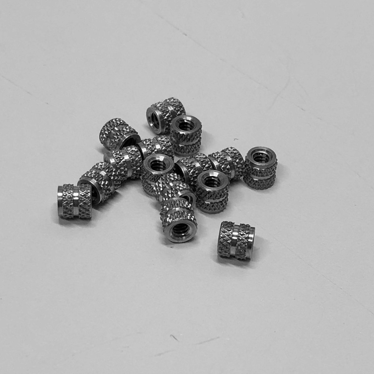 3D_Innovations's tweet photo. Using embedded hardware for plastic parts. Mold in, press in, or heat staked to keep screws from stripping tapped holes.

#3D Innovations #3DInnovations #R&amp;D #Manufacturing #3DPrinting #MadeInUSA #3DDesign
#ProductDevelopment #injectionmolding #overmolding #pemnuts https://t.co/8zNatyZm03