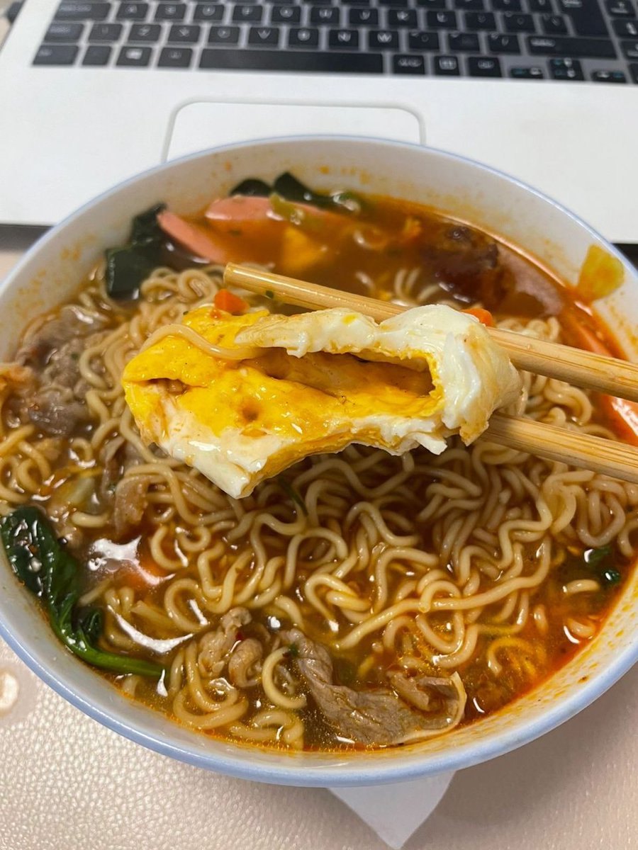 Limin229's tweet photo. Have a nice breakfast, have a nice day https://t.co/0kBa6WPncZ