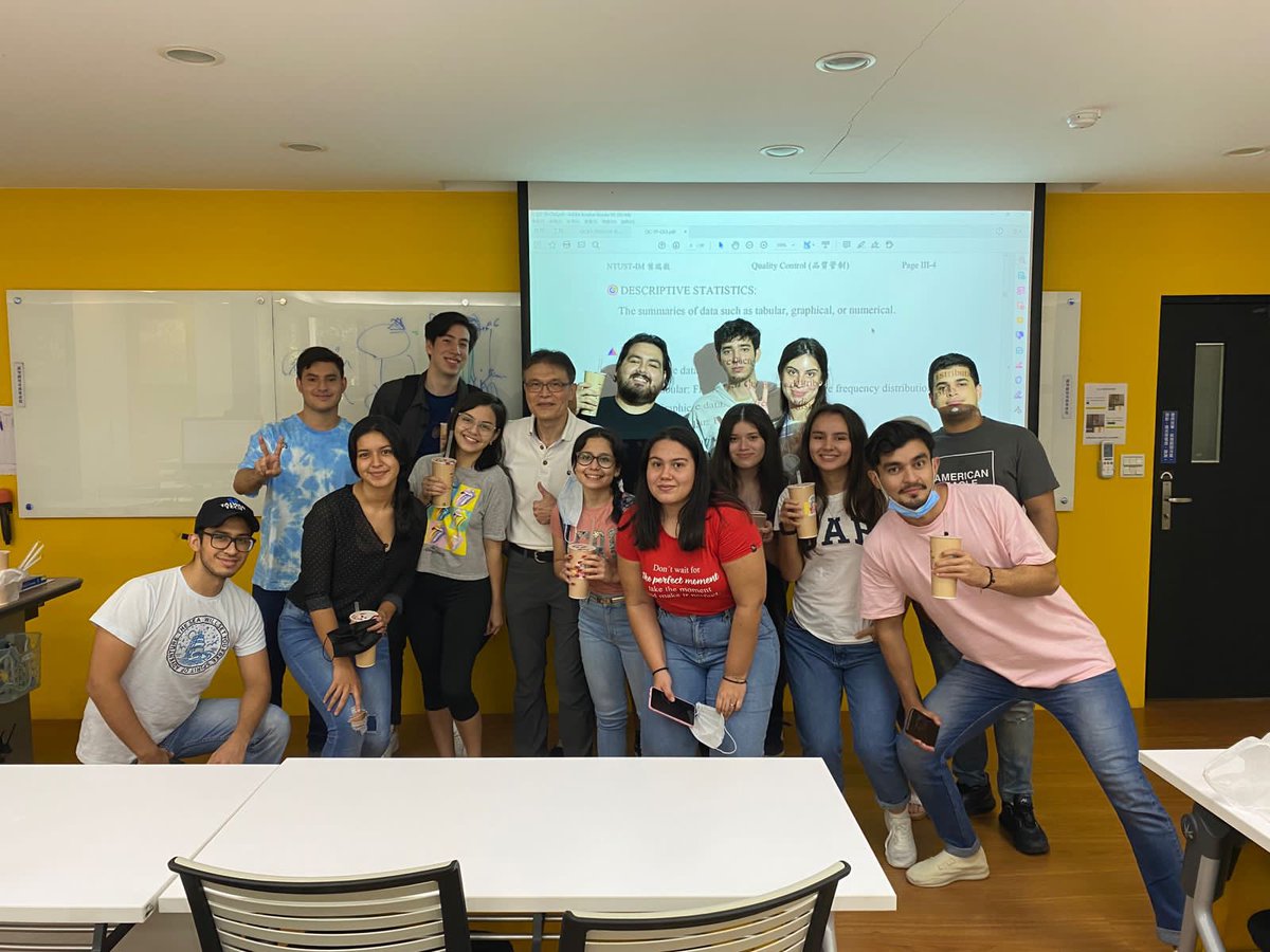 uptp_students's tweet photo. Junior Industrial Engineering Students during exchange program at the NTUST 🇹🇼 

臺巴科大的學生在國立臺灣科技大學 上課🇹🇼 https://t.co/eB4aPeQhNW