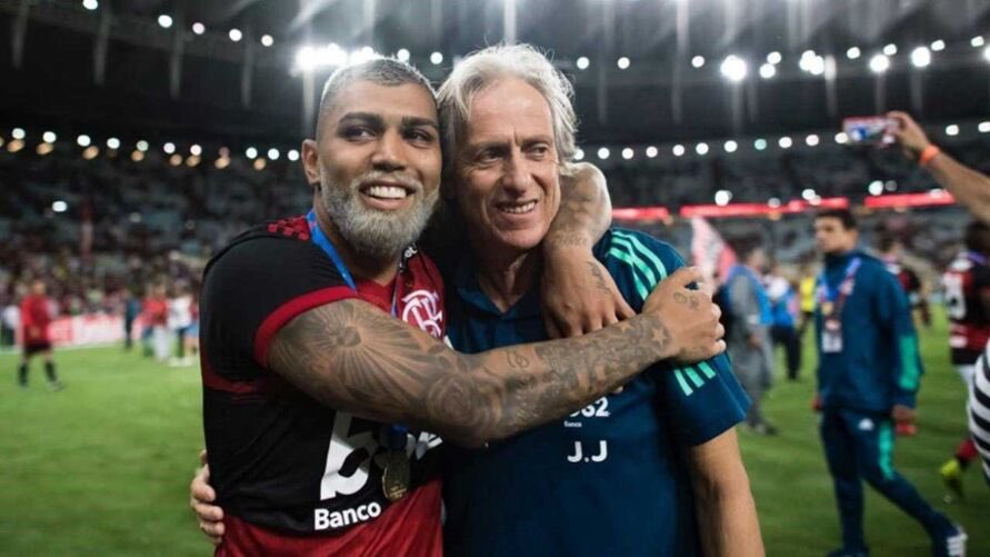 _ofcalex's tweet photo. #MisterNoFlamengo #VoltaJJ 🔴⚫🔴 https://t.co/L8SSXL5Tct