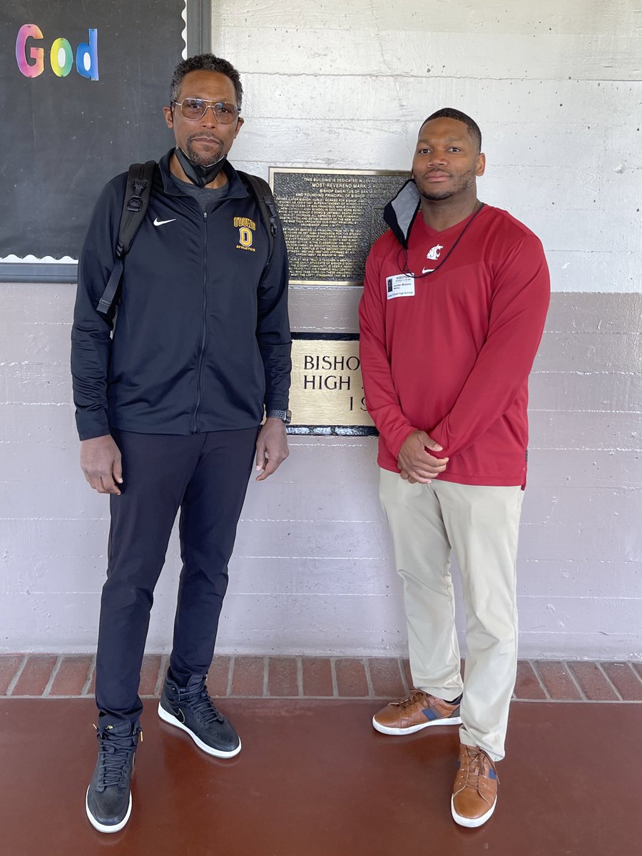 hardynickerson's tweet photo. Thank you coach for stopping by today @ODowd_FB! Great visiting with you! @wazzu @CoachMalone18 https://t.co/DflVGFoTpw