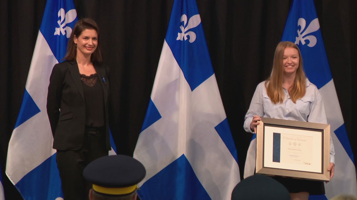 tvanouvelles's tweet photo. Attaque de l’Halloween à Québec: des citoyens ayant porté assistance aux victimes sont honorés
https://t.co/ztiL9Xxewr
@helietva https://t.co/zBEahJjuaj