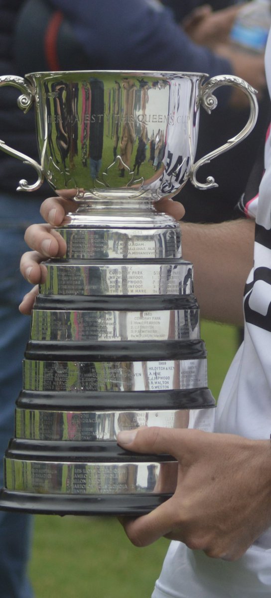 ChukkaPandit's tweet photo. All to play for. 15 teams take part in the 2022 Queen’s Cup Tournament @guardspoloclub Starts May 17-Final June 12th. Wishing all teams the best of luck. #polotimes #Queenscup2022 #polo https://t.co/9FsJopfj8B