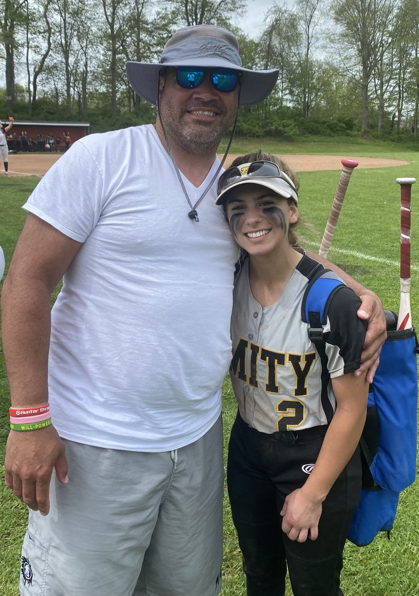 24Resto's tweet photo. Felt So good running into ⁦@kylee_mclain⁩. One of my top 5 girls I had the privilege to coach! Wish her all the best this summer! BIG things are coming… https://t.co/zTsvCgH1LS