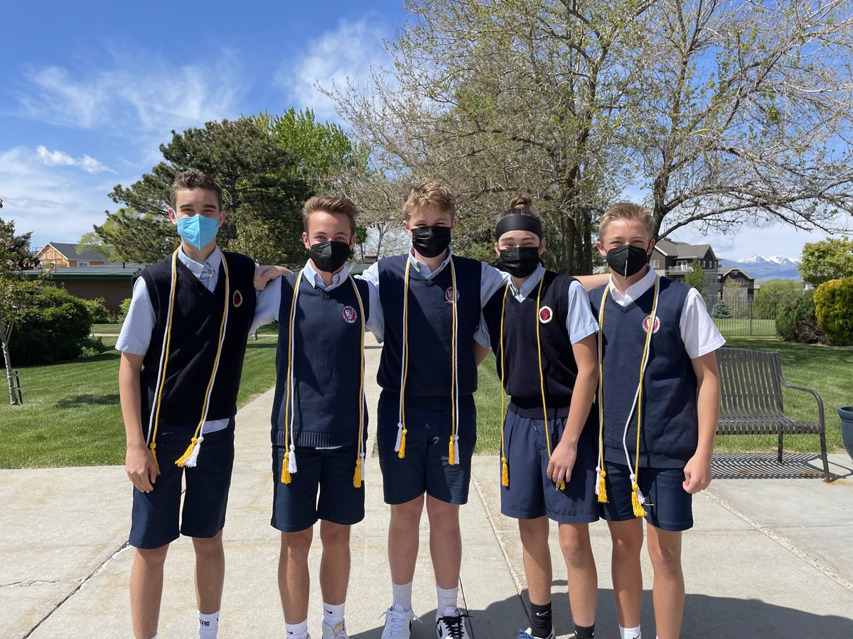 This is #SVGraduation Week, and we are celebrating our 8th Grade Class of 2022. This week we will highlight many graduation traditions, including fun graduation photos and students receiving honor cords for academic achievements and citizenship.