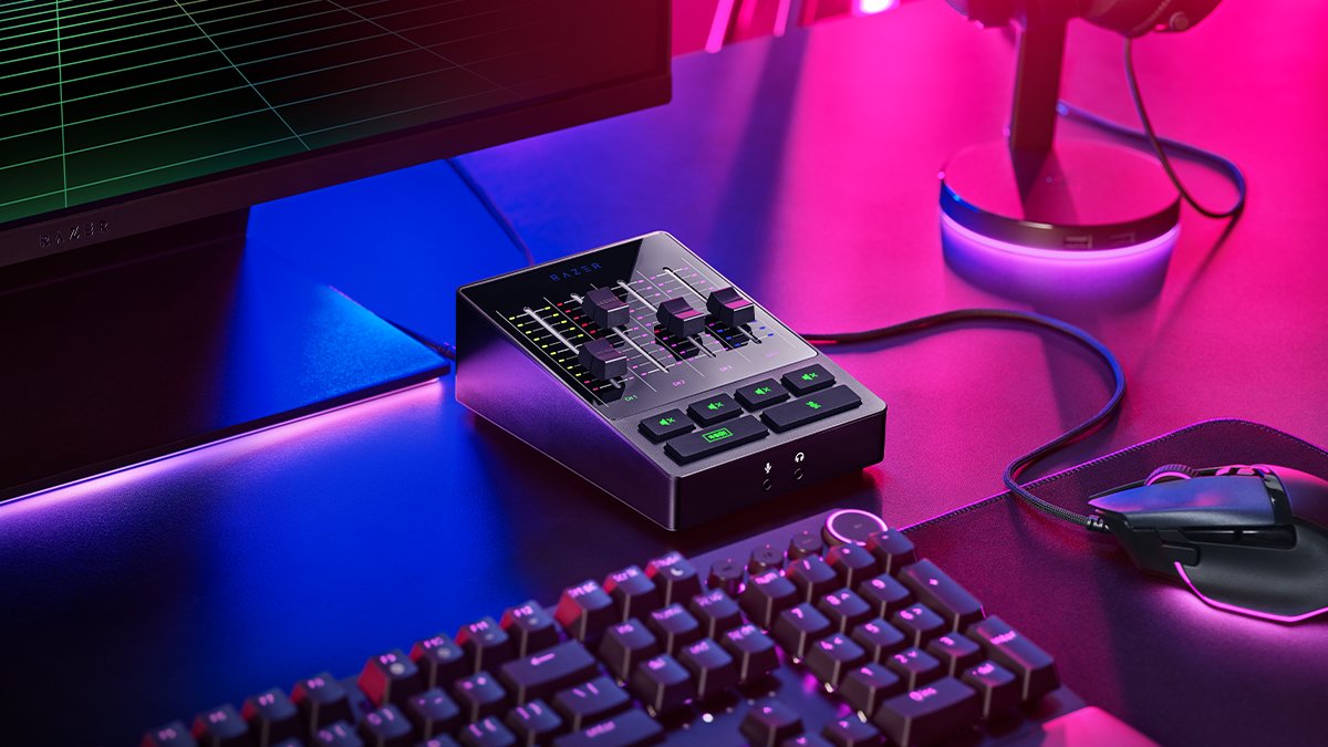 Razer's tweet photo. Professional audio has never felt this simple with the Razer Audio Mixer - an all-in-one digital mixer for streaming. Simply plug in your mic, hook it up to your PC, and assign your desired programs to each channel via Razer Synapse. Check it out: https://t.co/aVedrZ6mTK https://t.co/BFfmL07vg0