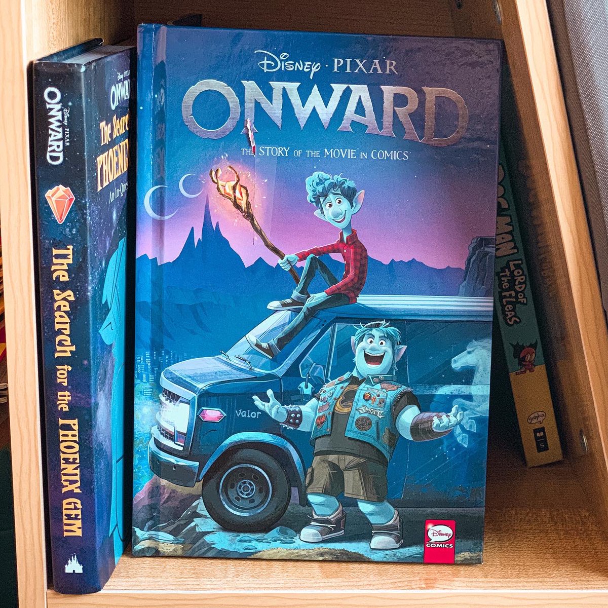 readerosaurus's tweet photo. Just incase you want to have your own #blockbusternight #movienight #books #kidbooks #picturebooks #familynight #familyfun #bookpairing https://t.co/p6iXWmzIcz